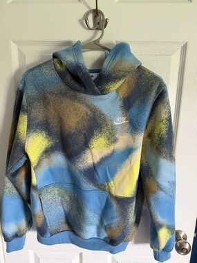 Nike Kids Blue, Yellow & Brown Spray-Print Hoodie